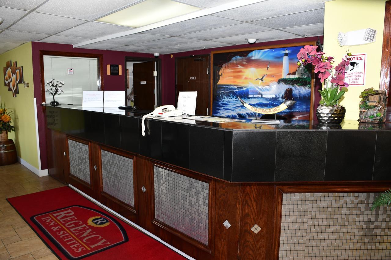 Regency Inn & Suites Faribault Eksteriør bilde