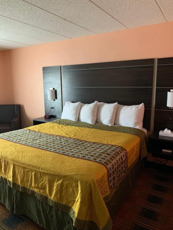 Regency Inn & Suites Faribault Eksteriør bilde