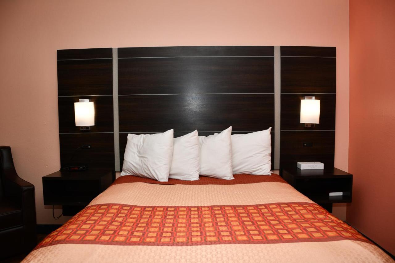 Regency Inn & Suites Faribault Eksteriør bilde