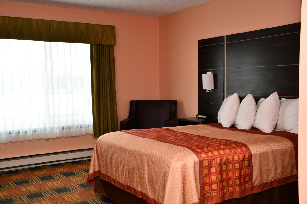 Regency Inn & Suites Faribault Eksteriør bilde