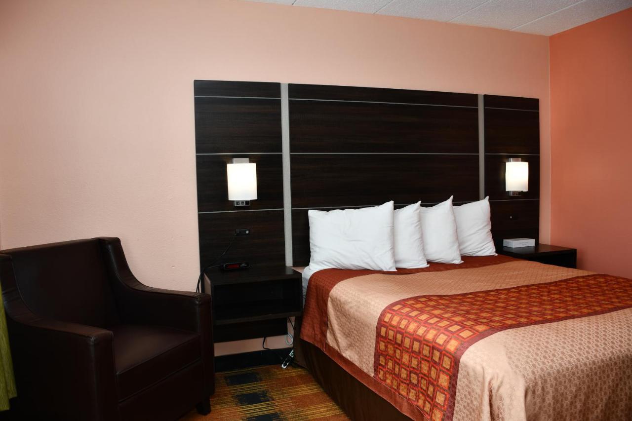 Regency Inn & Suites Faribault Eksteriør bilde